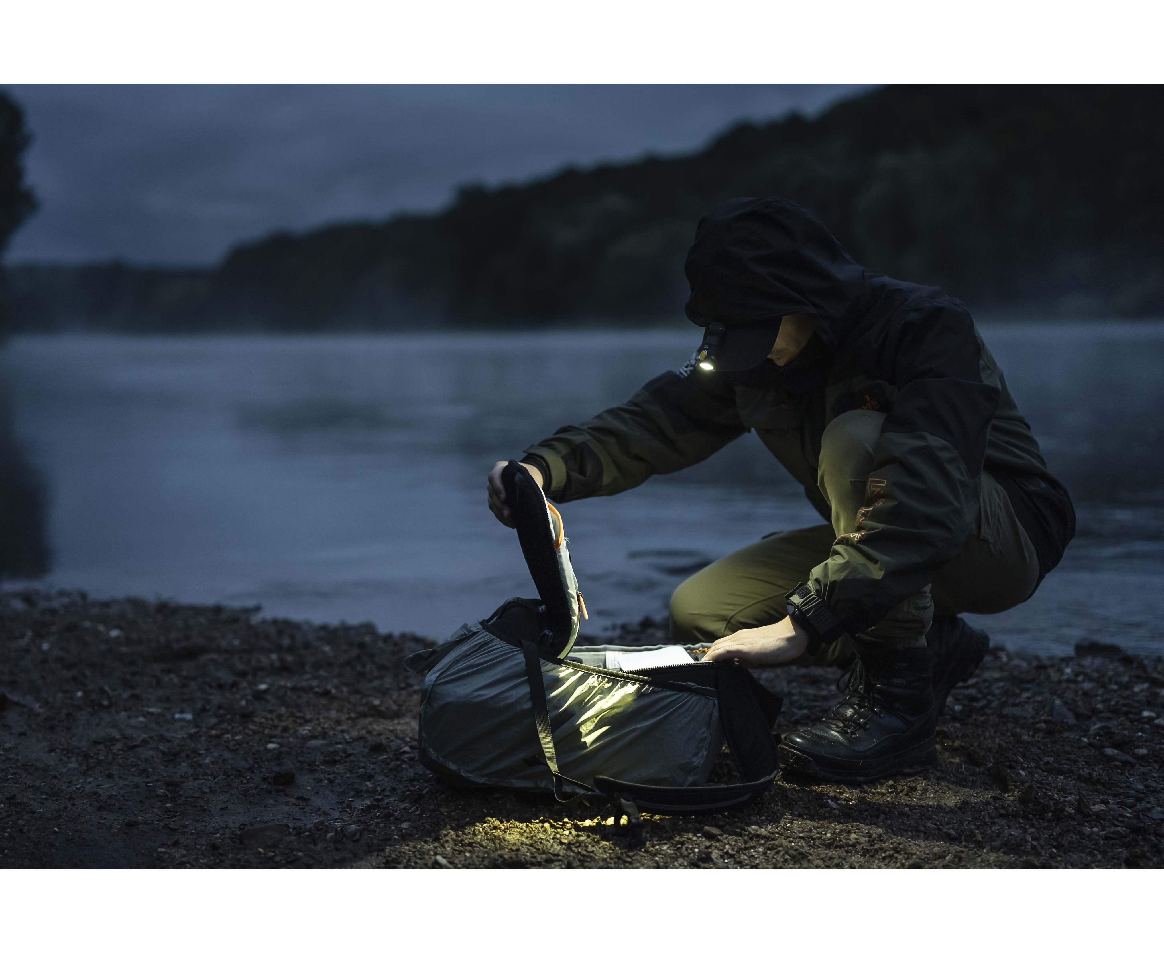 Фонарь Armytek Prime C1 Pro Белый